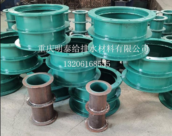 在采用柔性防水套管時對內部密封的要求比較嚴格 在采用柔性防水套管時對內部密封的要求比較嚴格