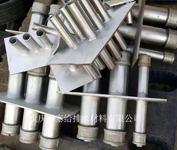 在樓板上添加04FS02柔性密閉套管如何做好防護(hù)措施 在樓板上添加04FS02柔性密閉套管如何做好防護(hù)措施