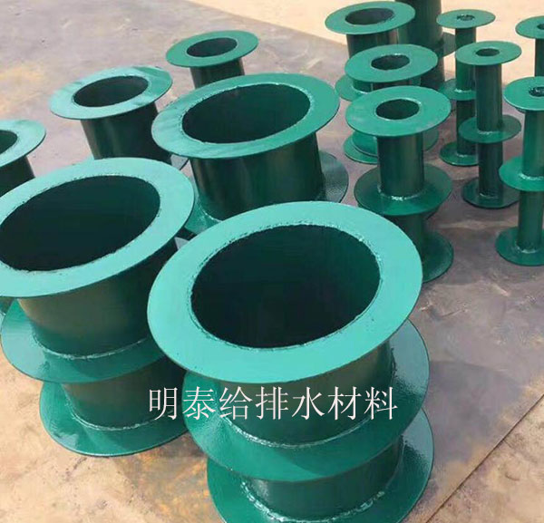 剛性防水套管應按地下防水工程和標準圖規定制做安裝 剛性防水套管應按地下防水工程和標準圖規定制做安裝